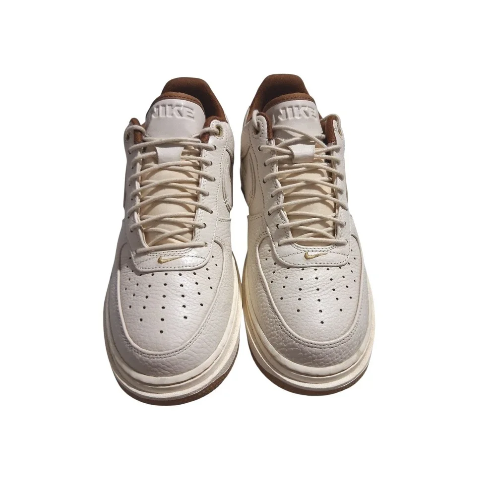 Nike Air Force 1 Low Luxe Pearl Pecan Mens size 10.5 Classic Streetwear Sneakers